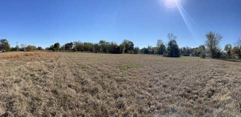 Residential Land in Paris, TX
