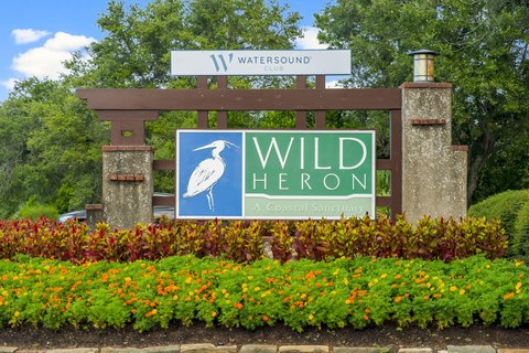 Large Lot in Wild Heron