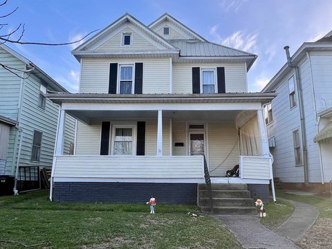 Huntington Duplex: Investment or Owner-Occupancy
