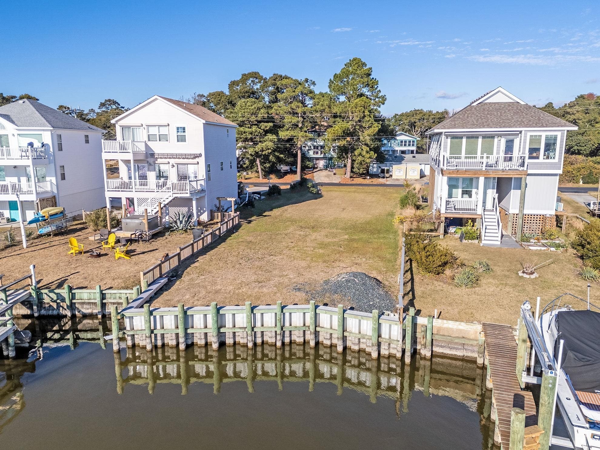 Soundfront Lot in Gated Community