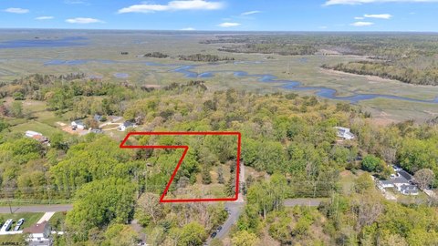 Residential Land in Egg Harbor