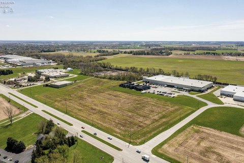 COMMERCIAL - Bellevue, OH