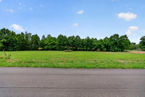 LAND - Cookeville, TN