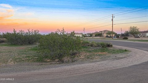 Maricopa Corner Lot Opportunity