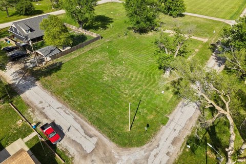 Residential Lots in Pacific Junction