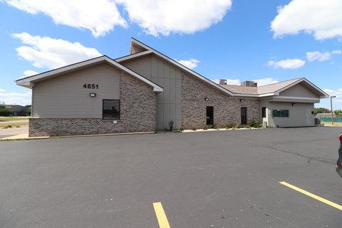 Standalone Office Building with Flexible Layout
