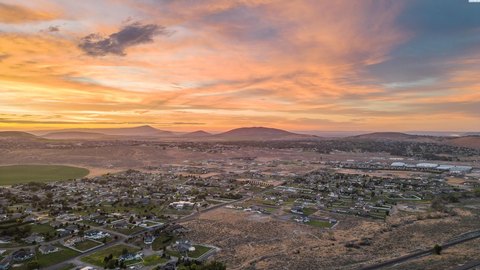 Kennewick Land with Expansive Views