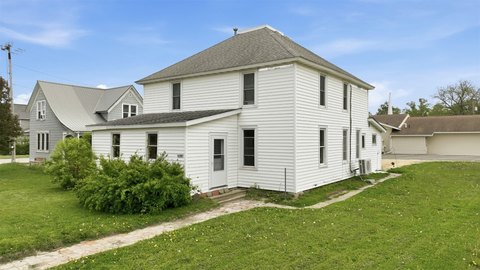 Stacked Duplex in Downtown Whitehall