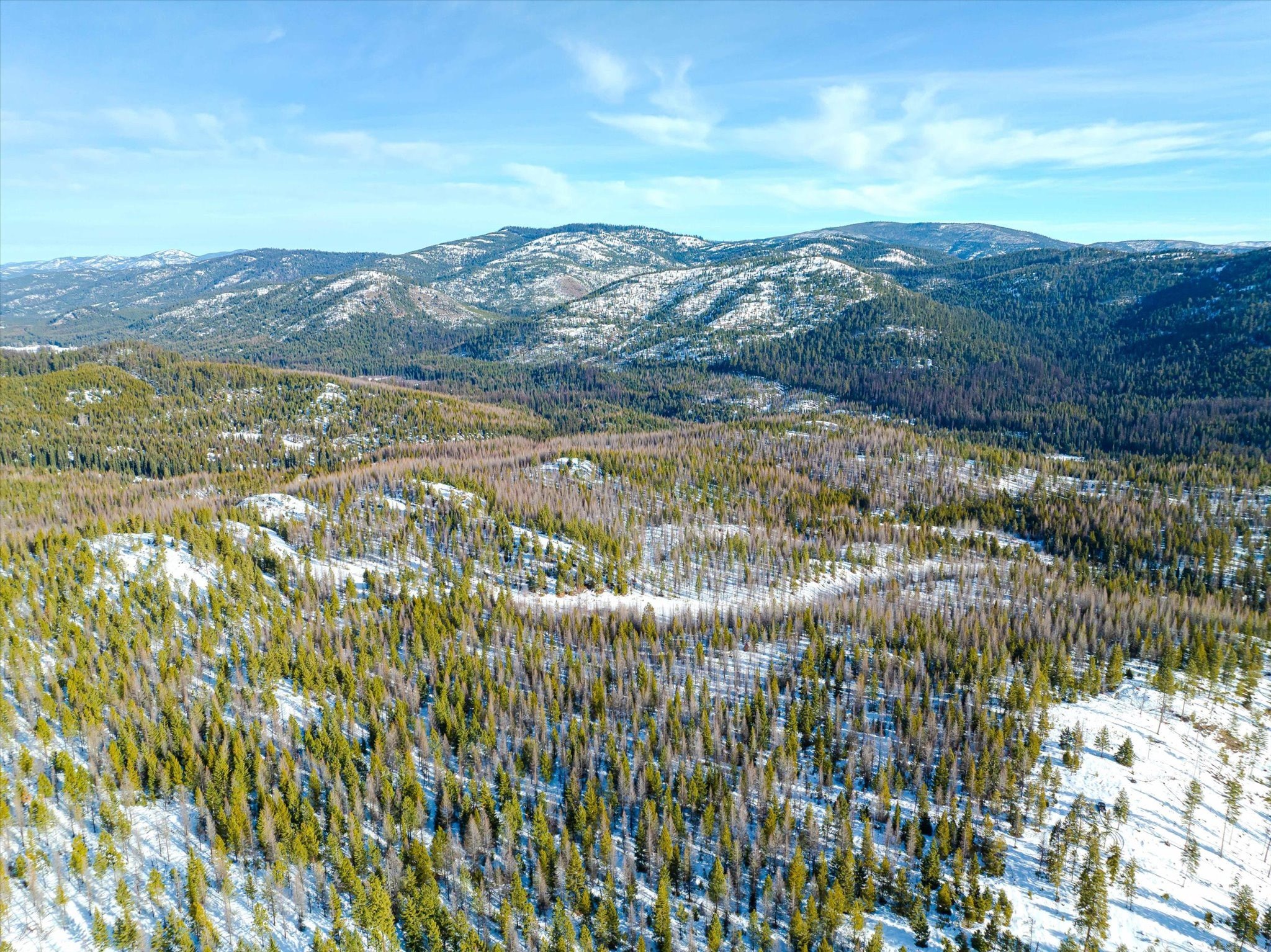 Expansive Land with Mountain Views