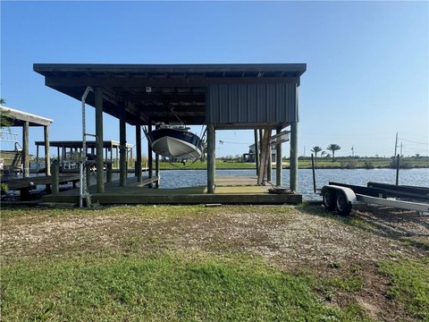 Land, Belle Chasse, LA