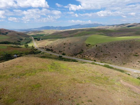Spacious Residential Lot with Views