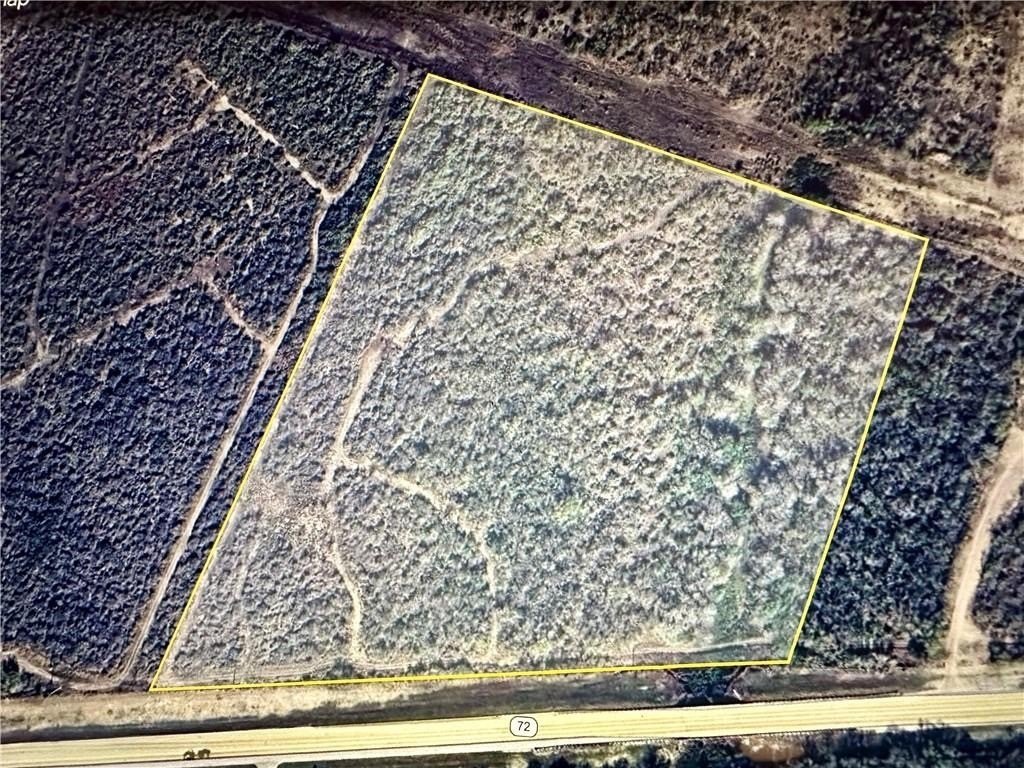 Highway Frontage Land in Texas