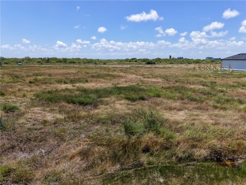 LAND - Rockport, TX