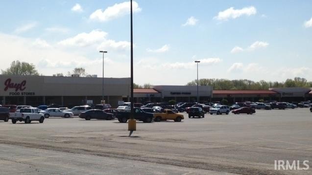 Retail Space in Cherry Tree