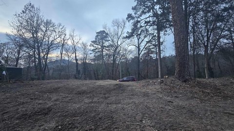 Hot Springs Building Opportunity