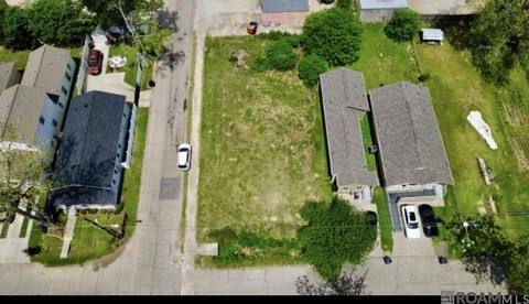 LAND - Baton Rouge, LA