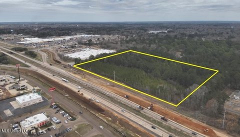 Prime Development Lot on I-55