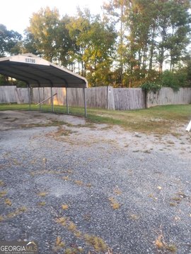 Commercial Land in Developing Area