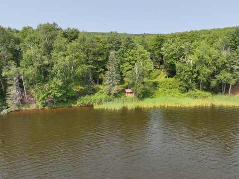 LAND - Iron River, MI
