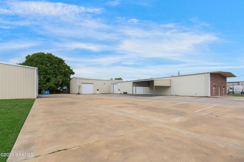 Climate-Controlled Flex Space