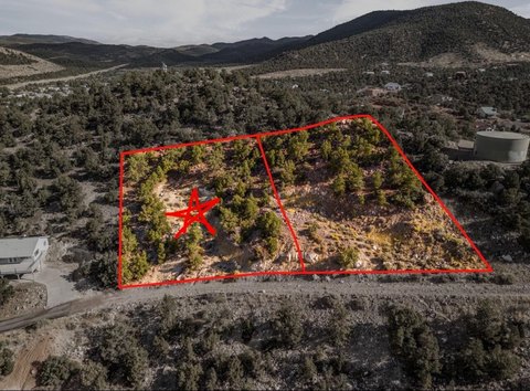 Land, Central, UT
