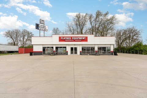 London, OH Standalone Building