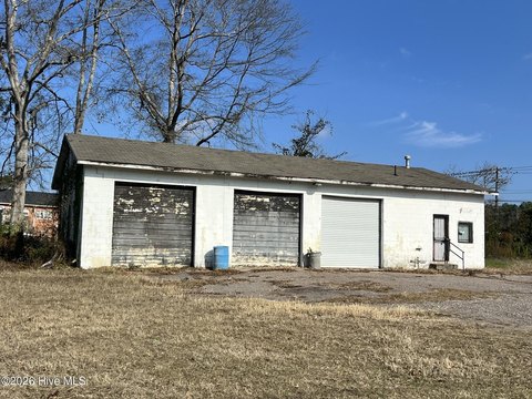 Three-Bay Auto Shop
