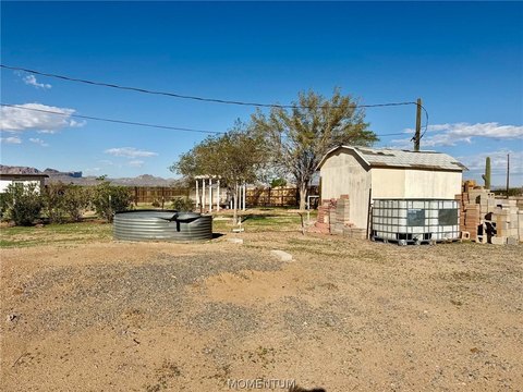 Land, Golden Valley, AZ