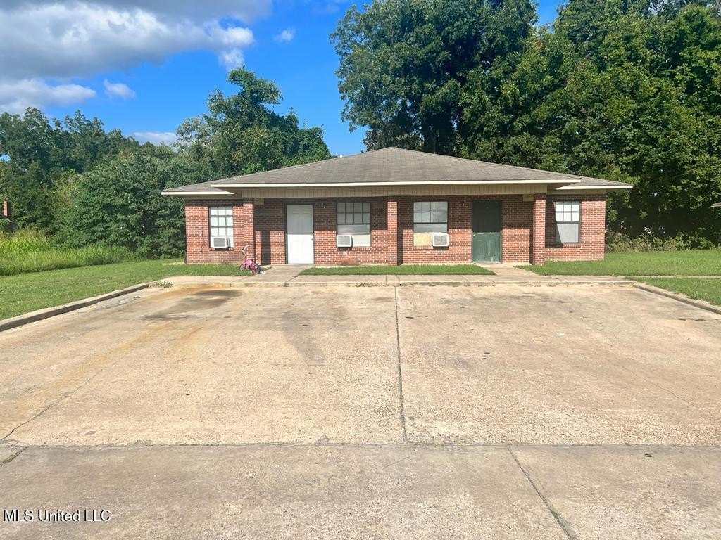 Hollandale Multifamily Investment Opportunity