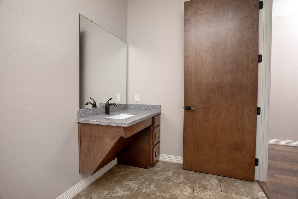 Picture 8