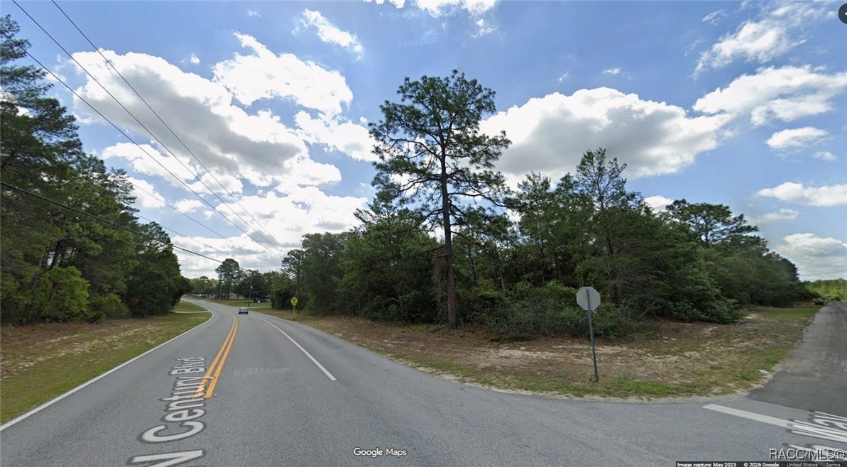 Oversized Corner Homesite in Citrus Springs