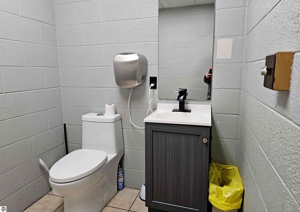 Picture 12