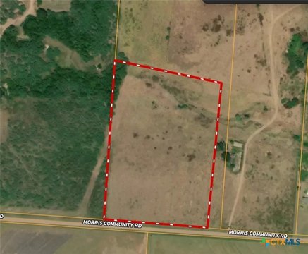 Unrestricted Land Near Yoakum, TX