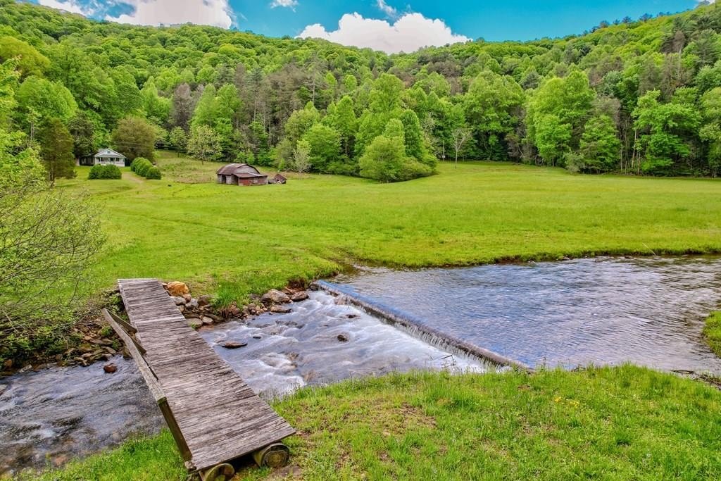 39 Acres with Creek Frontage