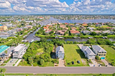 Land, APOLLO BEACH, FL