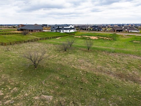 Land in The Highlands