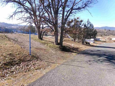 Land, Yreka, CA
