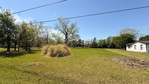 Land in Convenient Robinson Location
