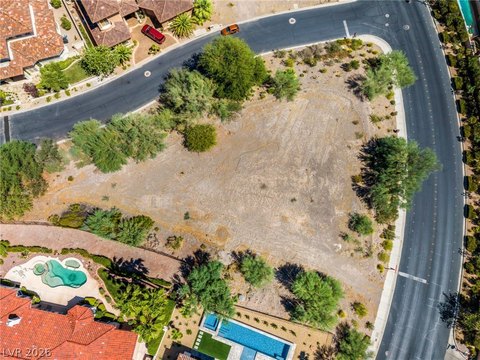 LAND - Henderson, NV