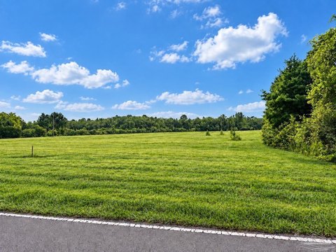 Land, Milton, FL