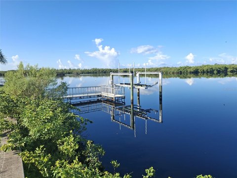 Land, NORTH PORT, FL