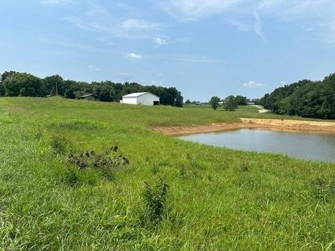 13 Acres on Highway 90