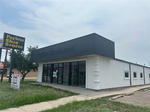 Kingsville Commercial Property For Sale