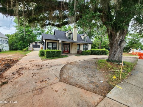 Historic Craftsman Home