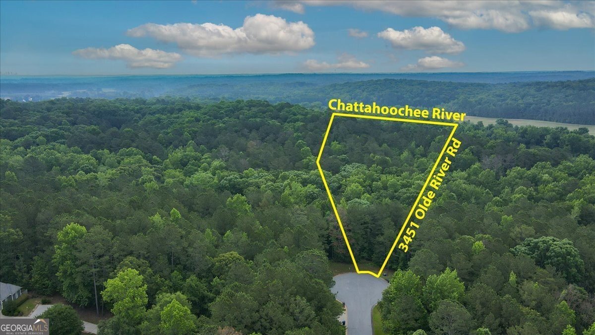Land on Chattahoochee River