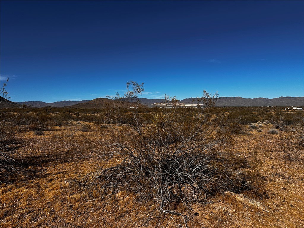 Golden Valley Land with Paved Access