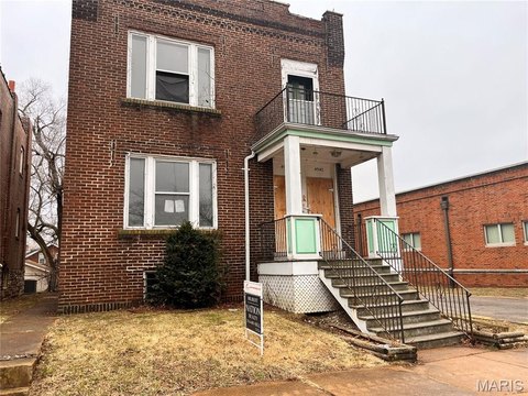 Residential Duplex Near St. Louis University