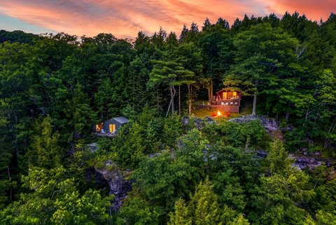 Furnished Short-Term Rental Retreat