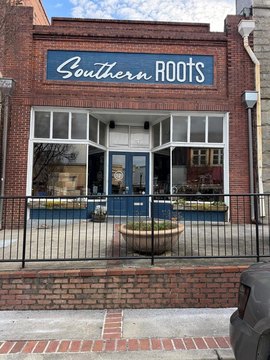 Historic Downtown Milledgeville Commercial Building
