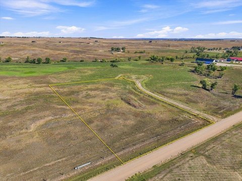 LAND, Belle Fourche, SD